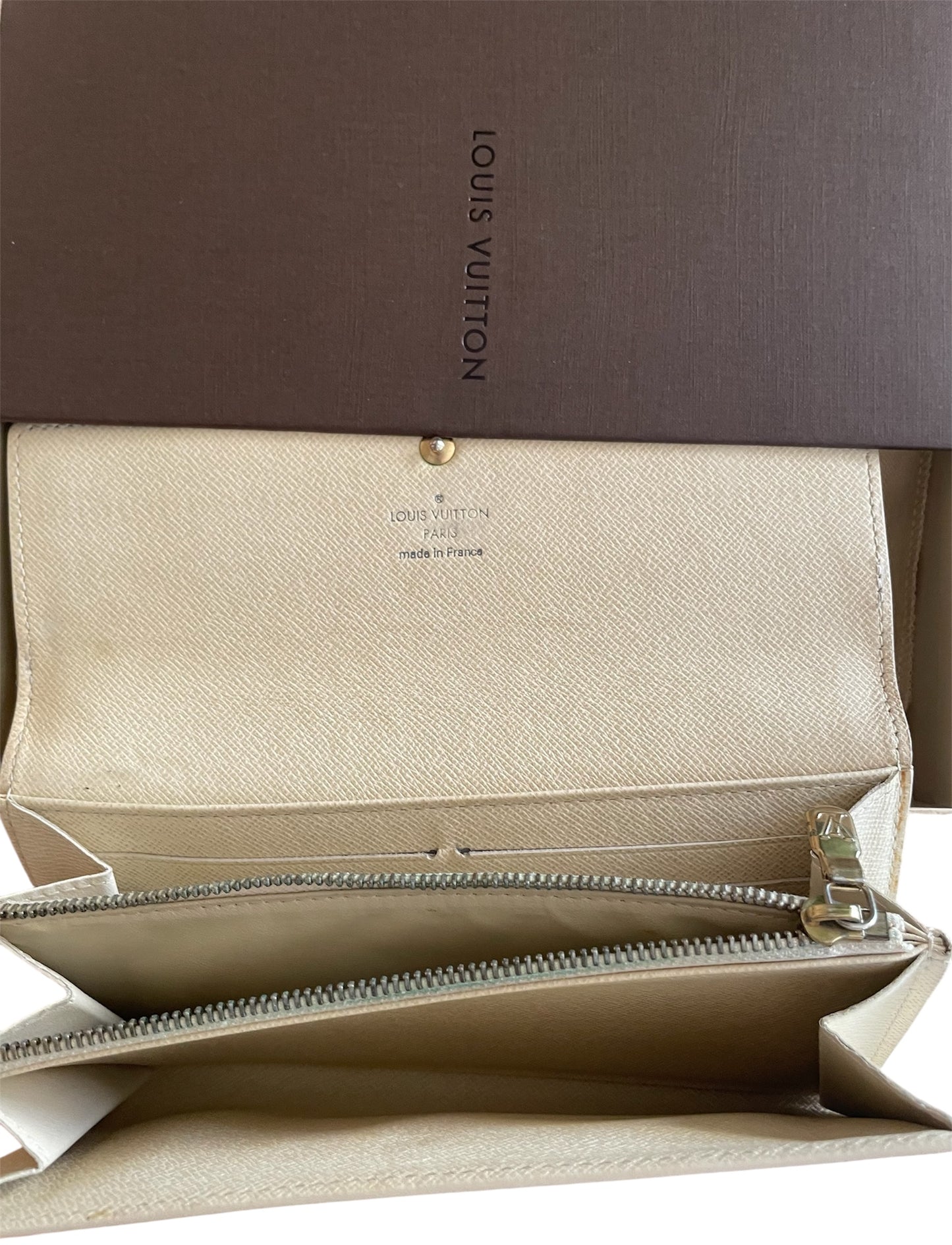 Louis Vuitton Damier Azur Pattern Portefeuille Wallet- Gray LV