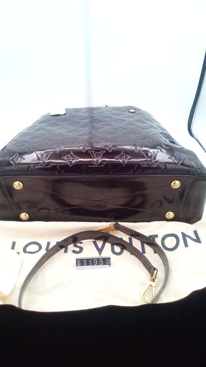 Louis Vuitton Montaigne MM Vernis Amarante- LV