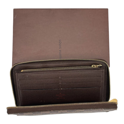 Louis Vuitton Damier Ebene Zippy Wallet